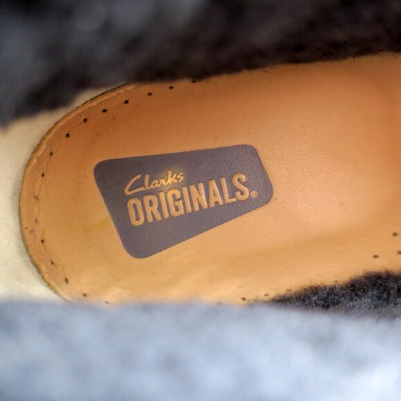 Clarks Desert Boots Wool Lined Fuzzy Black Suede Ankle Chukka Lace-up Womens 8.5 - Picture 5 of 5